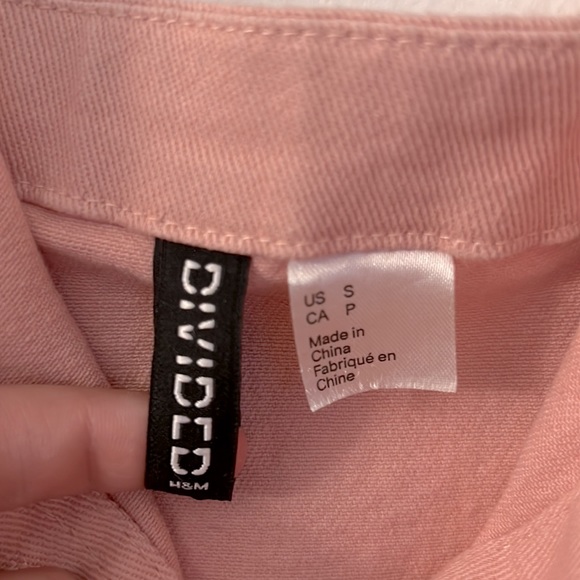 Small H&M Divide brand baby pink dress - Picture 3 of 3